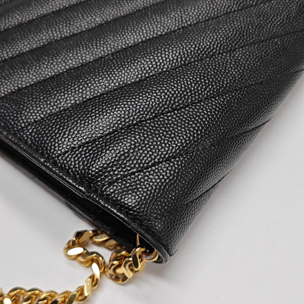 MONOGRAM Medium Quilted Calfskin Black