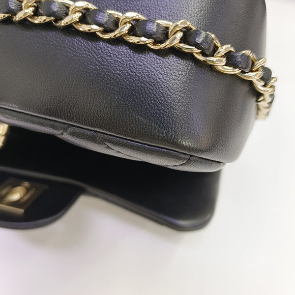 CLASSIC FLAP Mini Quilted Lambskin Black