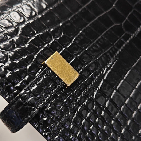 MANHATTAN Small Calfskin Black
