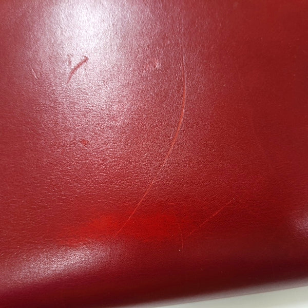 Authenticated pre-owned CLASSIC BOX Medium Calfskin Red - Shoulder Bag at Looply