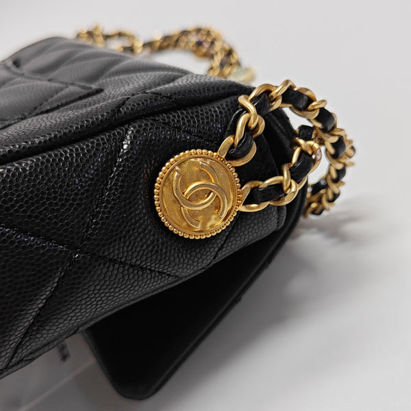 CLASSIC FLAP Mini Quilted Grained Calfskin Black