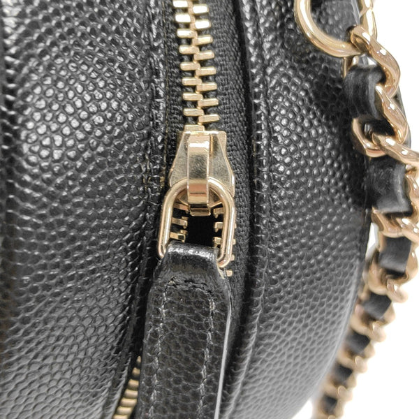 ROUND Quilted Grained Calfskin Black