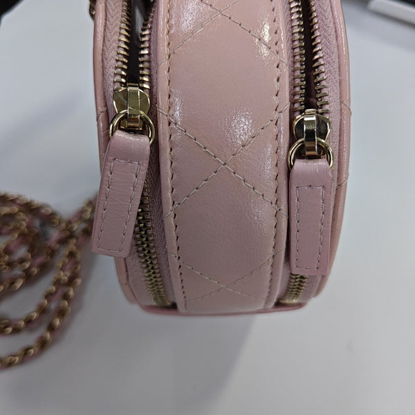 ROUND Quilted Lambskin Pink