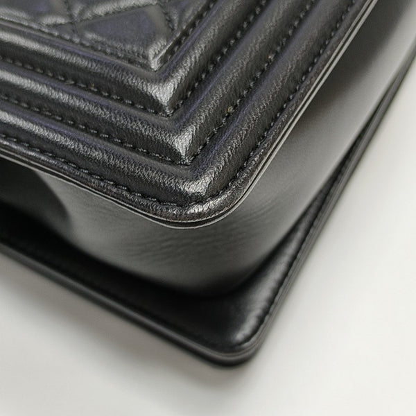 BOY CHANEL Small Quilted Lambskin Black