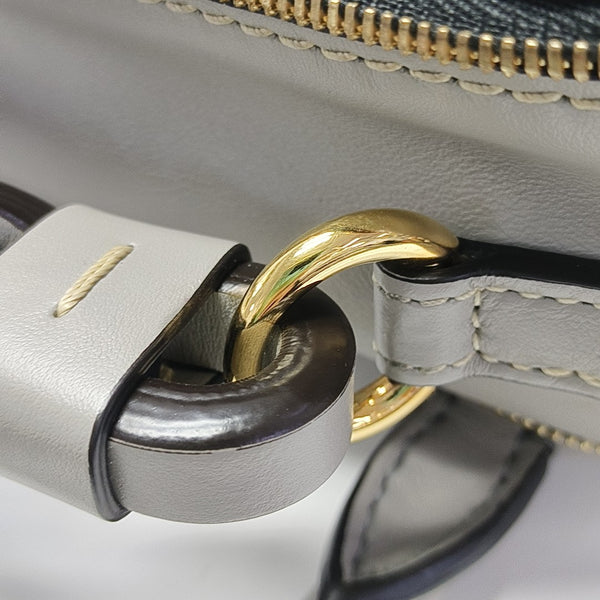 Daria Small Calfskin Gray