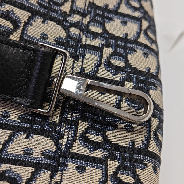 Travel Kit Oblique Canvas Blue