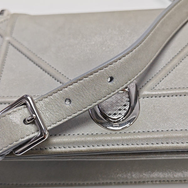 Diorama Small Cannage Calfskin Silver