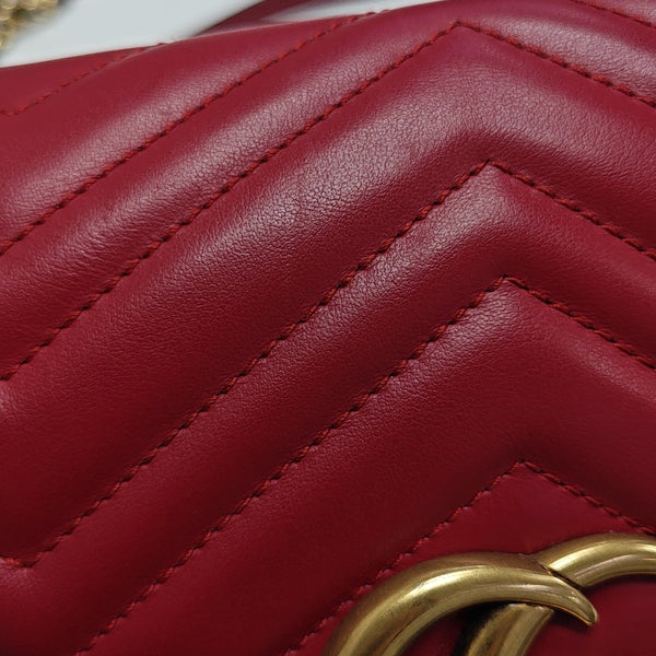GG Marmont Medium Quilted Calfskin Red