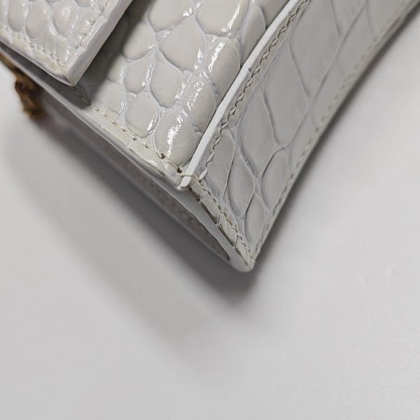 Hourglass Wallet On Chain Mini Calfskin White