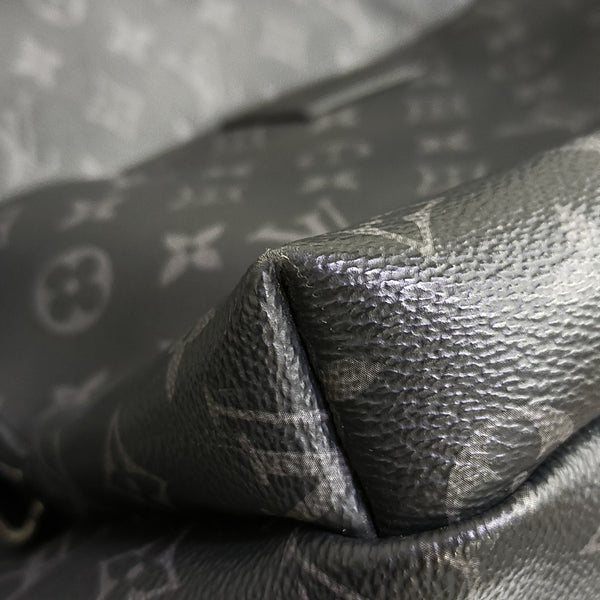 DISCOVERY Monogram Coated Canvas Gray