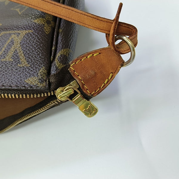 ACCESSOIRES Monogram Coated Canvas Brown