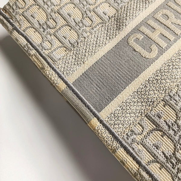 Book Tote Medium Oblique Canvas Gray