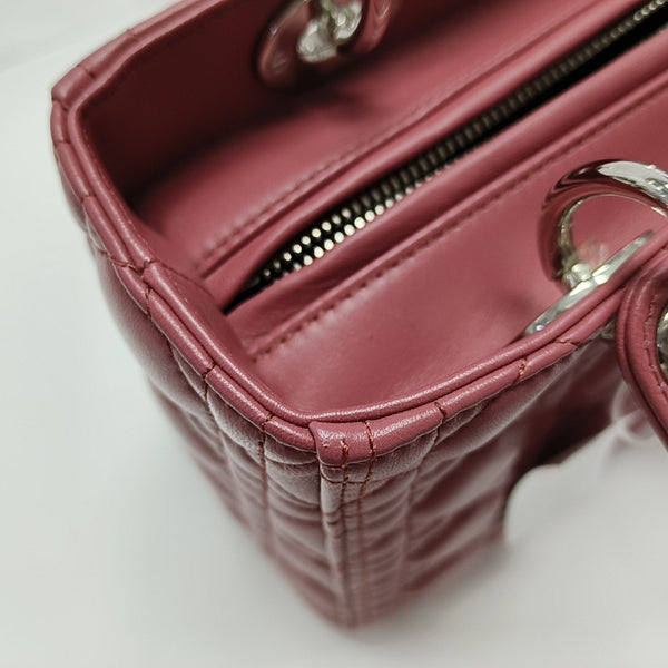 Lady Dior Medium Cannage Lambskin Red