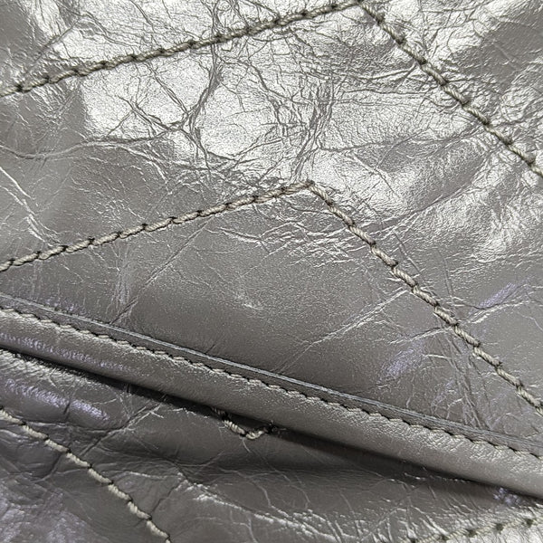NIKI Small Chevron Calfskin Gray
