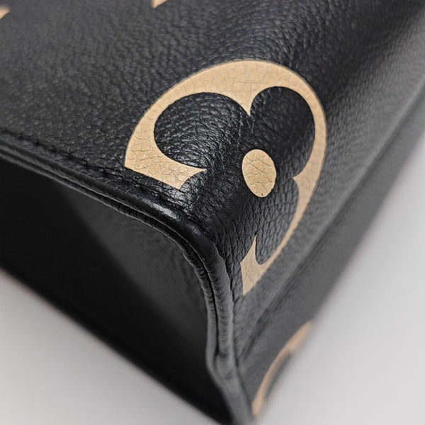 ONTHEGO PM Calfskin Black