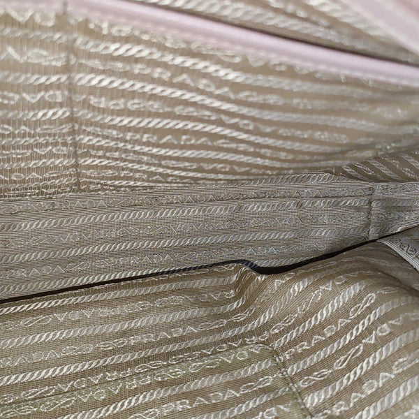 Calfskin Shoulder Bag Pink