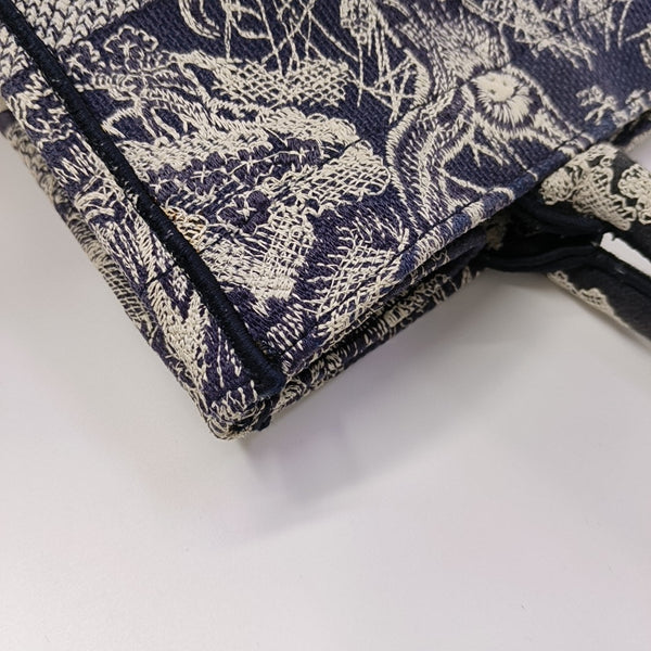 Book Tote Medium Canvas Blue