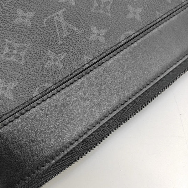 Pochette Voyag Monogram Coated Canvas Black