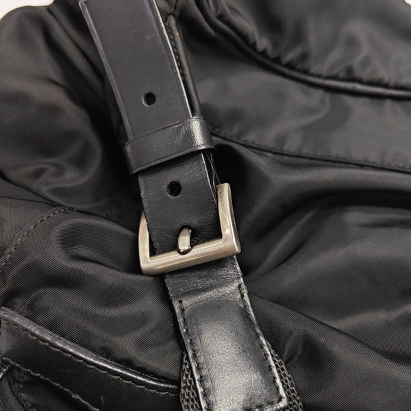 Vela Small Nylon Black