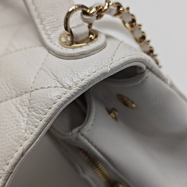 BUSINESS AFFINITY Small Quilted Grained Calfskin White