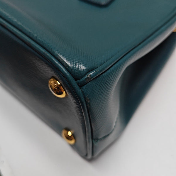 Galleria Medium Saffiano Calfskin Green