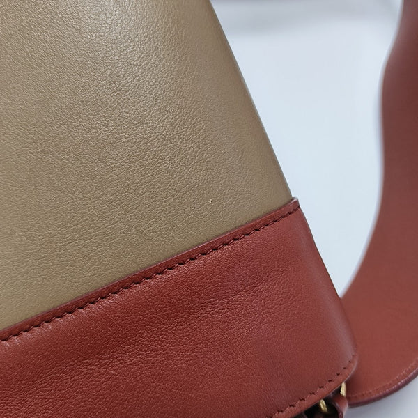 FRAME Medium Calfskin Brown