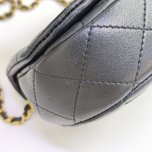 Quilted Lambskin Shoulder Bag Black