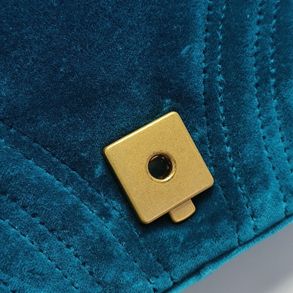 GG Marmont Medium Quilted Velvet Blue
