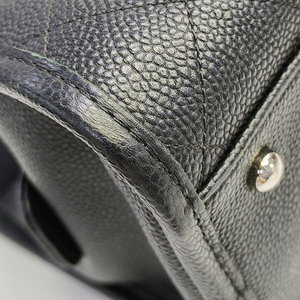 Quilted Grained Calfskin Black