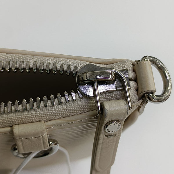 EASY POUCH ON STRAP Epi Beige