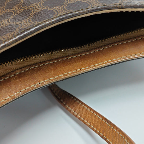 Coated Canvas Brown
