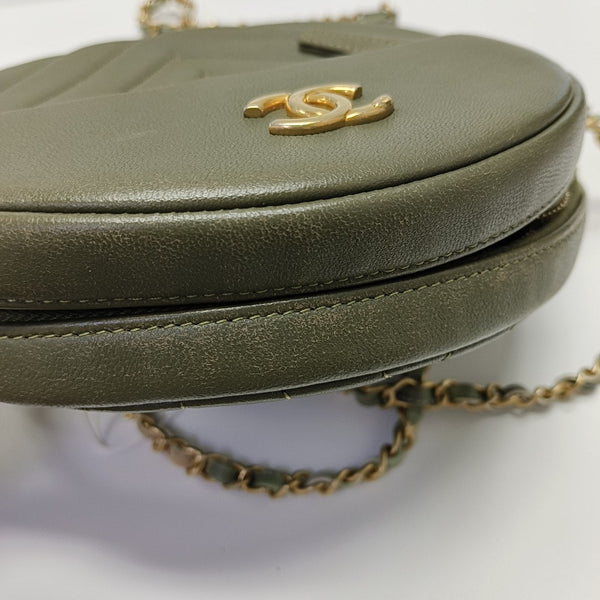 Chevron Calfskin Shoulder Bag Green
