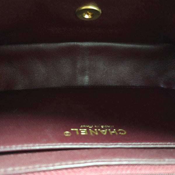 Authenticated pre-owned CLASSIC FLAP Quilted Lambskin Black - Shoulder Bag at Looply