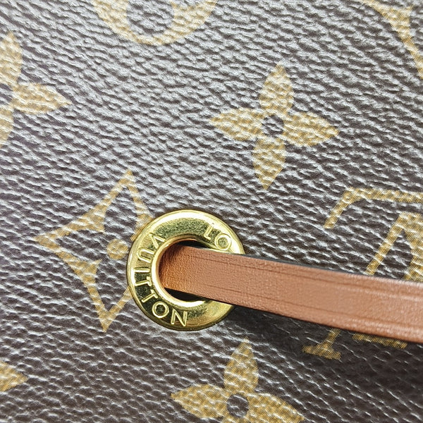 NÉONOÉ MM Monogram Coated Canvas Brown