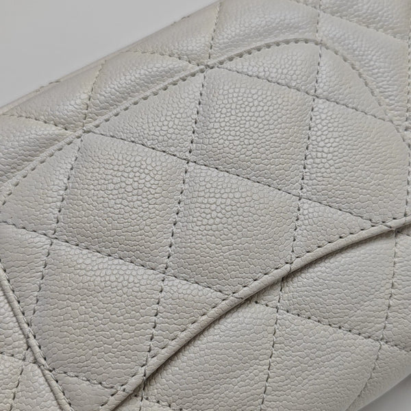 CLASSIC FLAP Small Quilted Grained Calfskin White