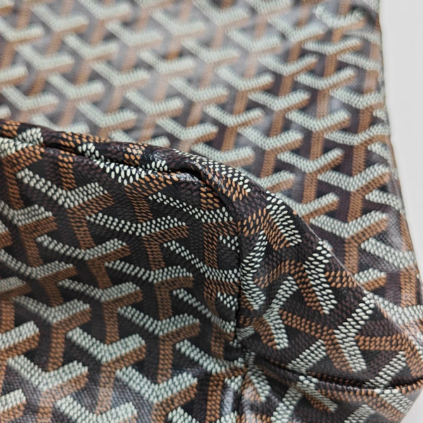 Hobo Coated Canvas Brown