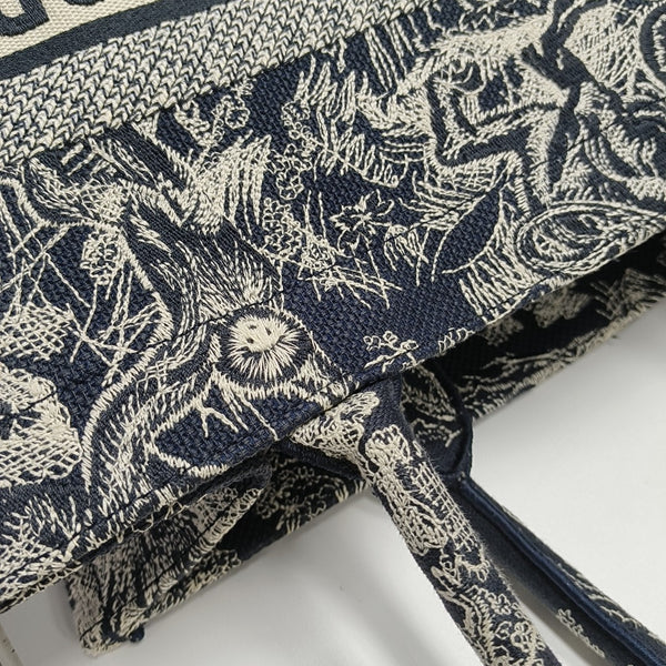 Book Tote Medium Fabric Blue
