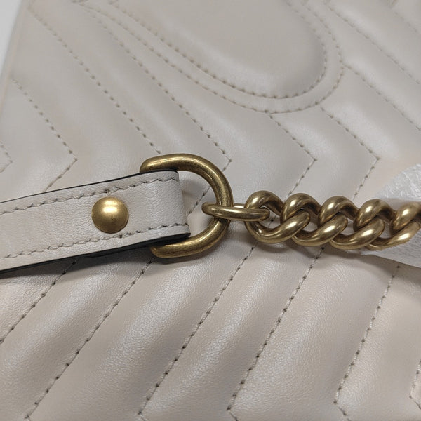 GG Marmont Medium Quilted Calfskin White