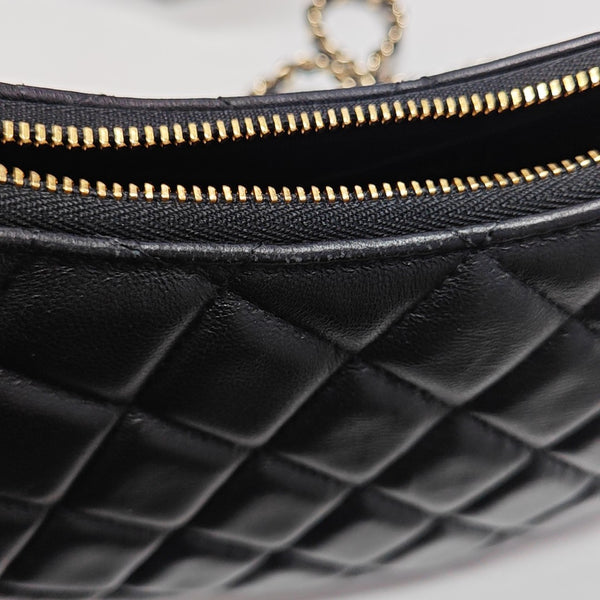 Quilted Lambskin Shoulder Bag Black