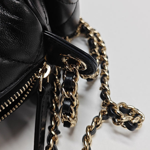 Quilted Lambskin Shoulder Bag Black