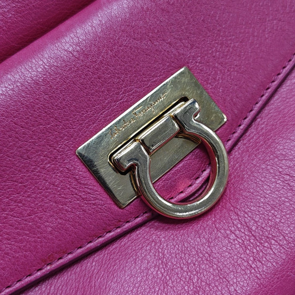 Calfskin Shoulder Bag Red