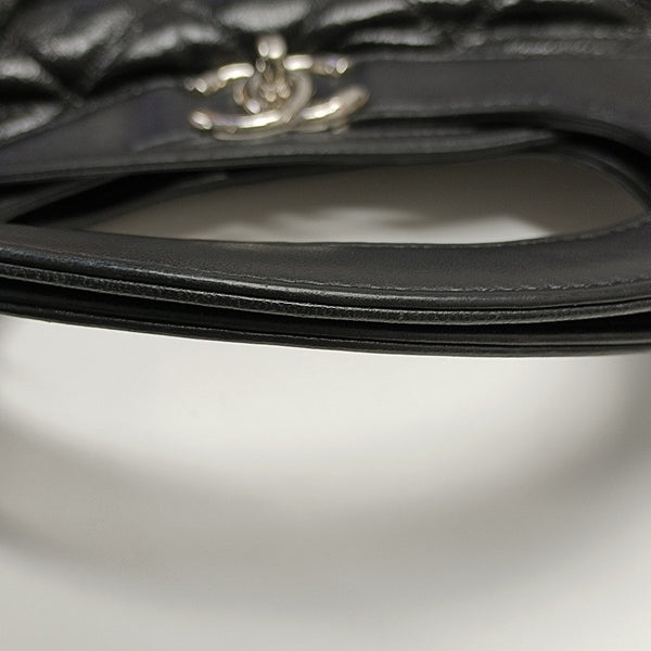 CHANEL 31 Large Quilted Calfskin Black