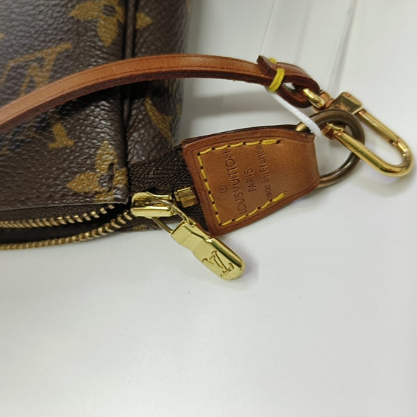 ACCESSOIRES Monogram Coated Canvas Brown
