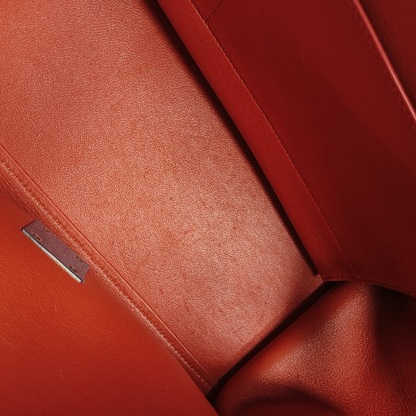 TRAPEZE Medium Calfskin Red
