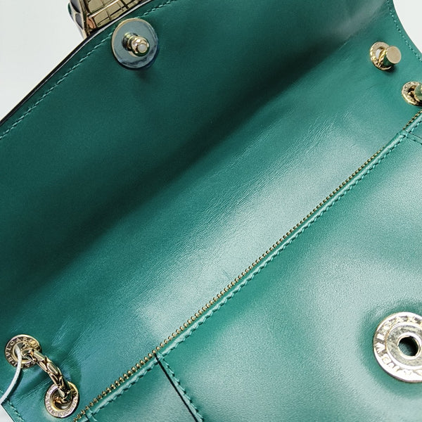 SERPENTI FOREVER Medium Quilted Calfskin Green