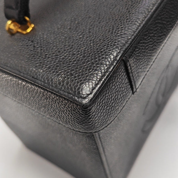 VINTAGE COSMETIC BAGS Grained Calfskin Black