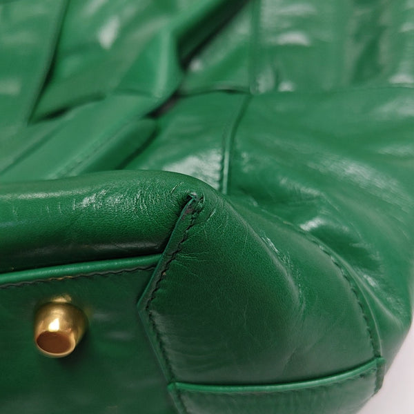 Arco Medium Calfskin Green