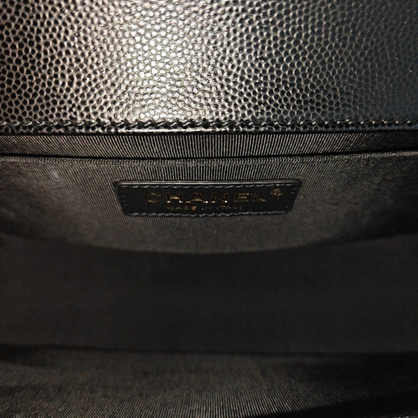 Authenticated pre-owned BOY CHANEL Medium Quilted Grained Calfskin Black - Shoulder Bag at Looply