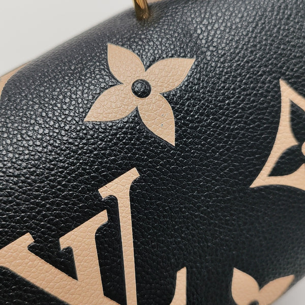 MADELEINE Monogram Calfskin Black