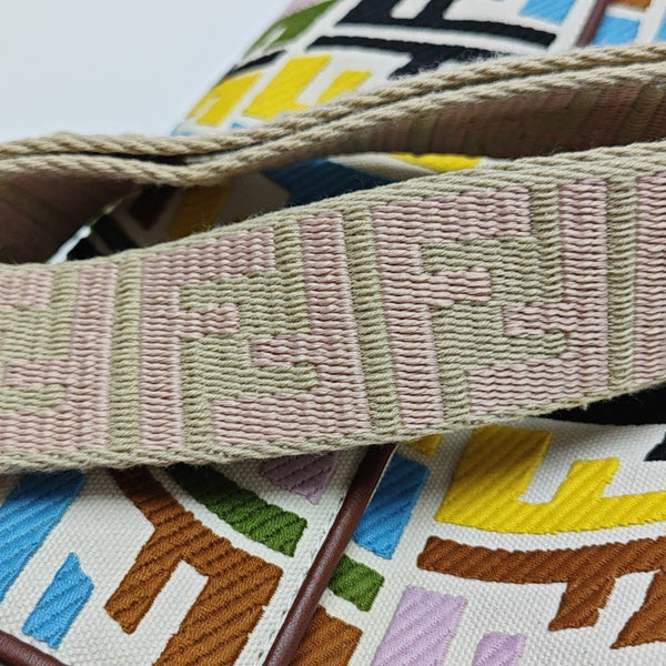 Authenticated pre-owned Baguette Medium Canvas Multicolor - Shoulder Bag at Looply